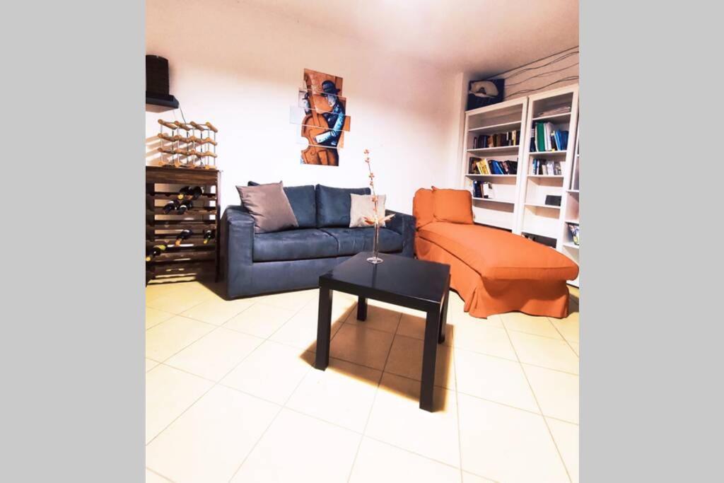 Large House 3 Floors City 'N Sea Vitinia Exterior photo
